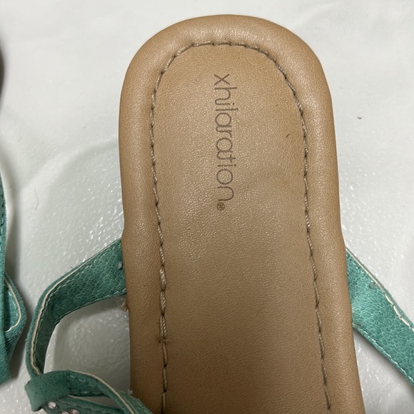 Xhilaration Sandals - Picture 2 of 4